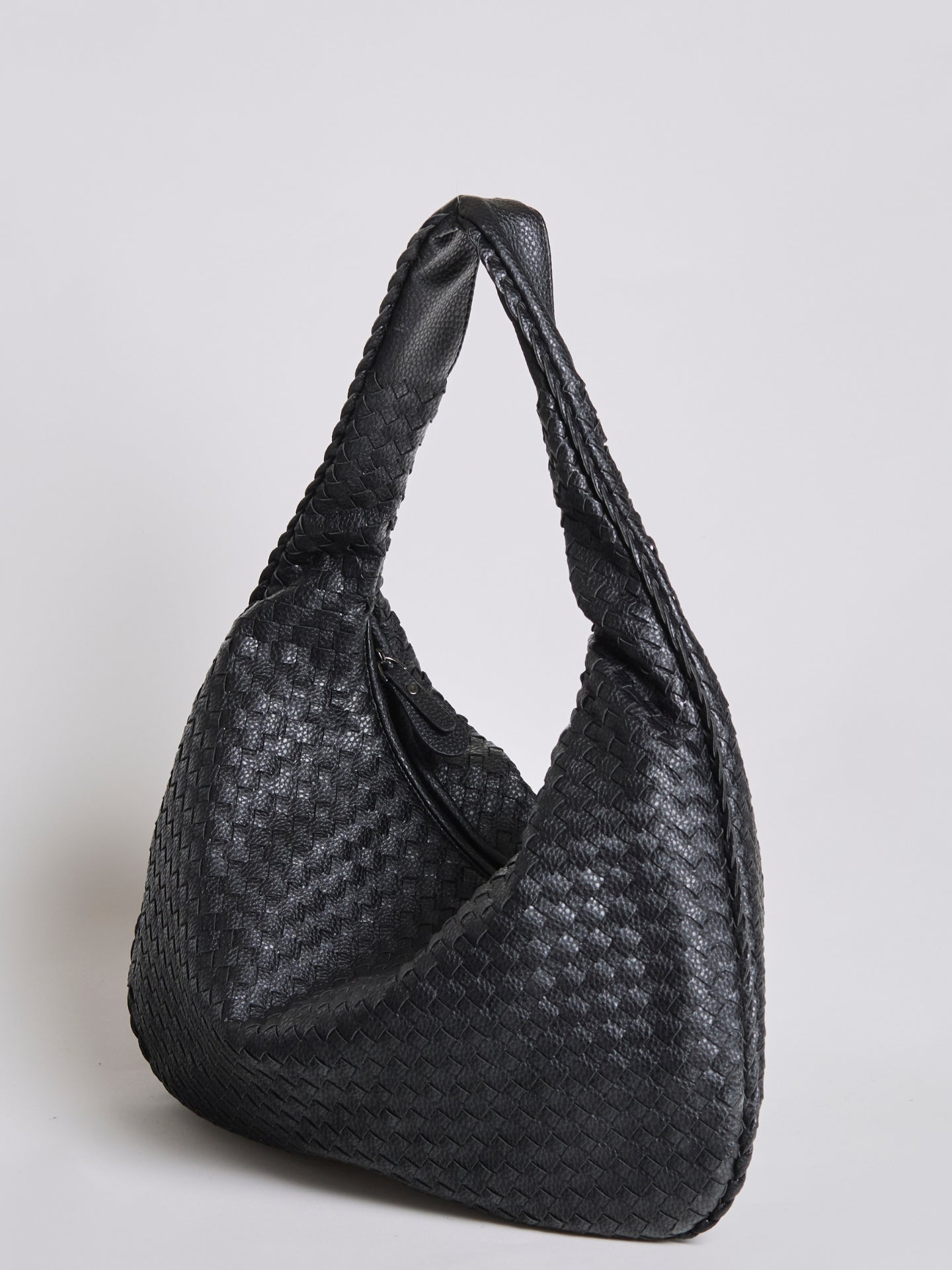 Solo Chic Hobo