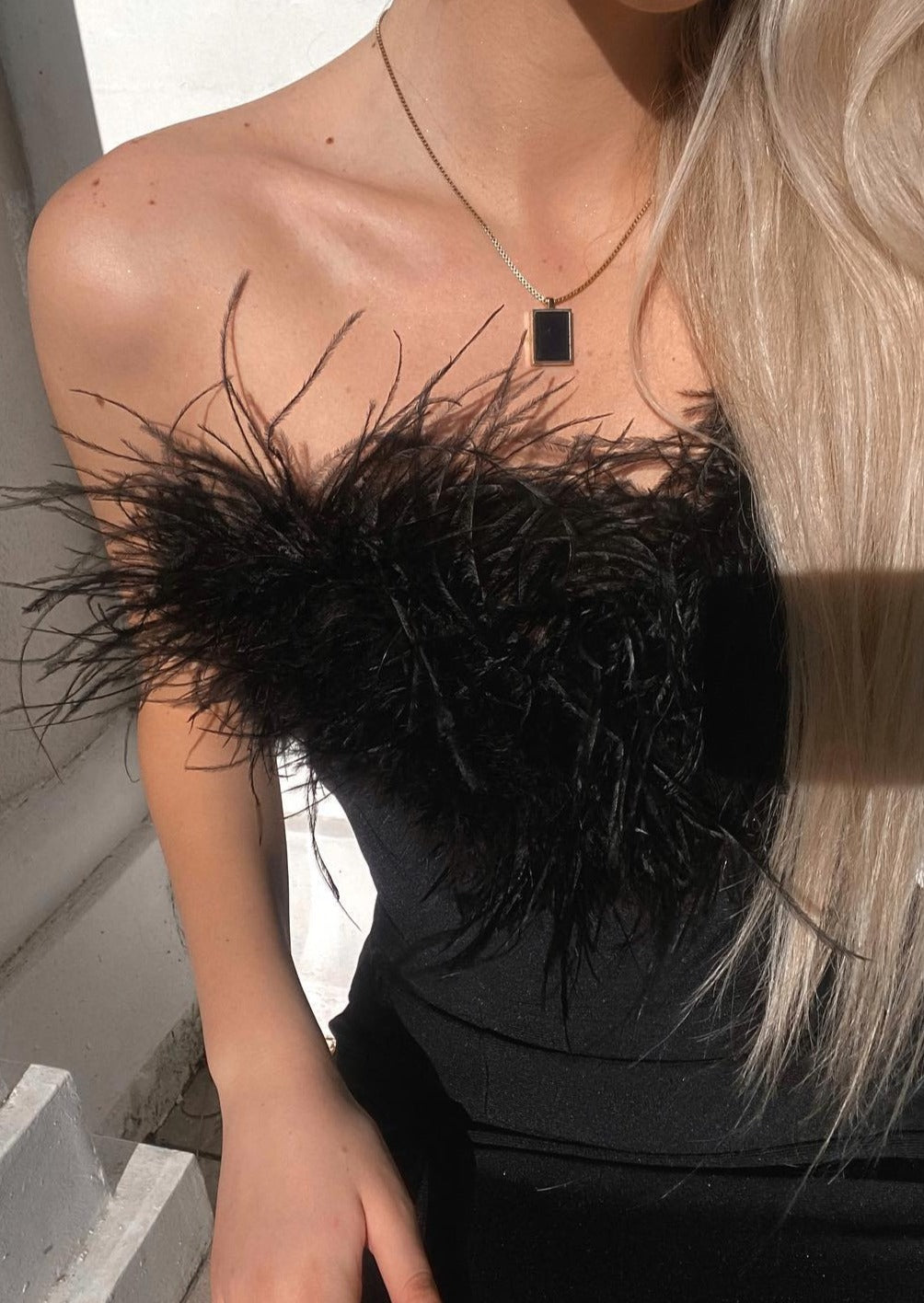 Anastasia - Luxurious Feather Dress