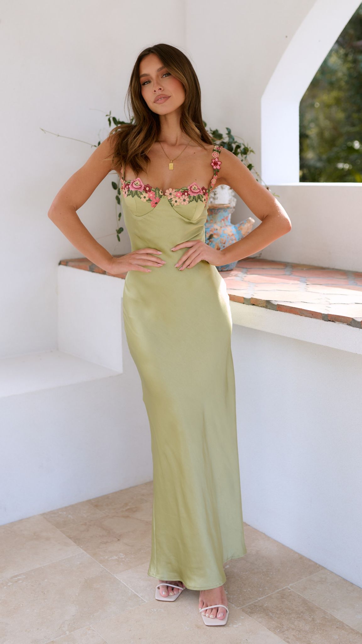 Olivia - Elegant Maxi Dress