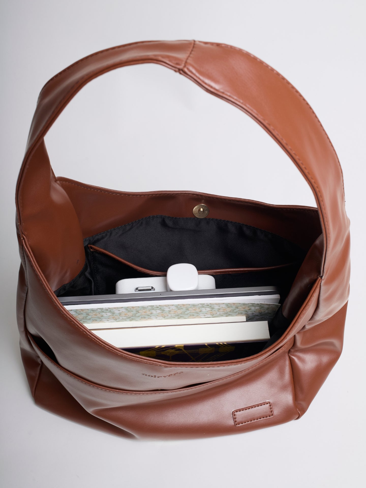 Bella Noir Shoulder Bag