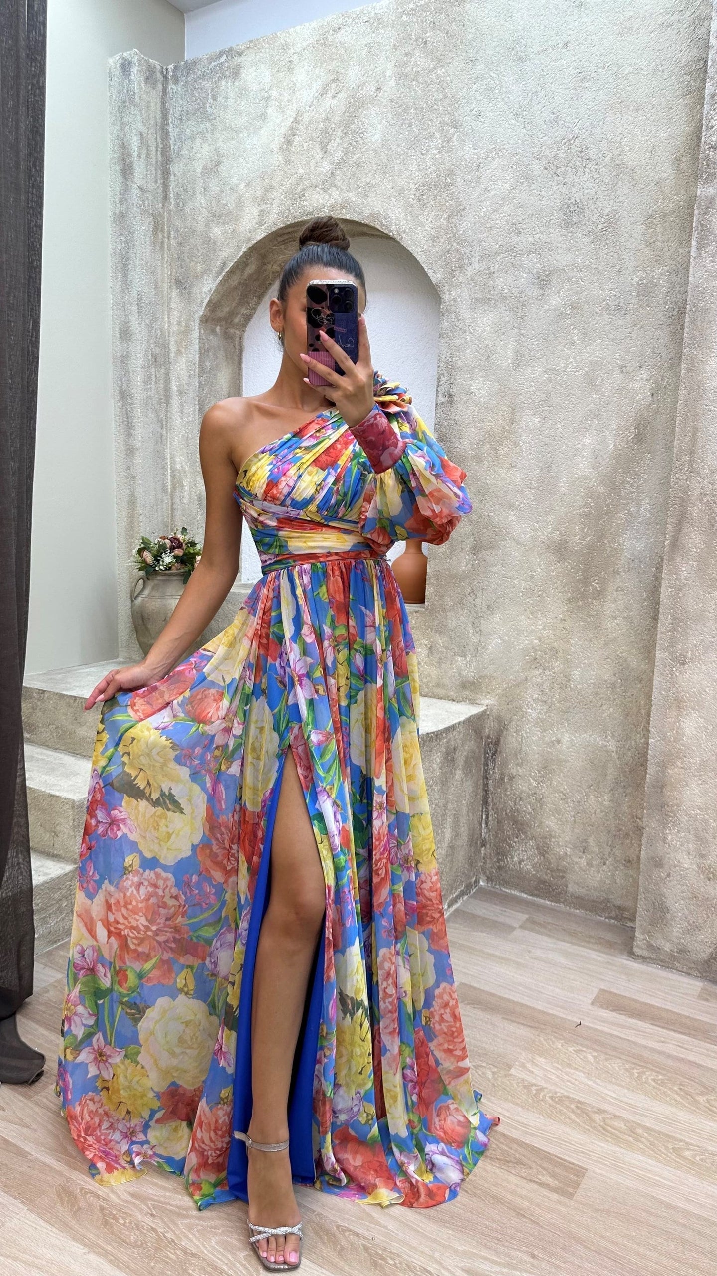 Paige - Stunning Flowing Gown