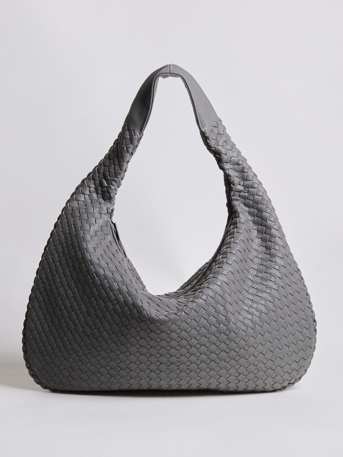 Solo Chic Hobo