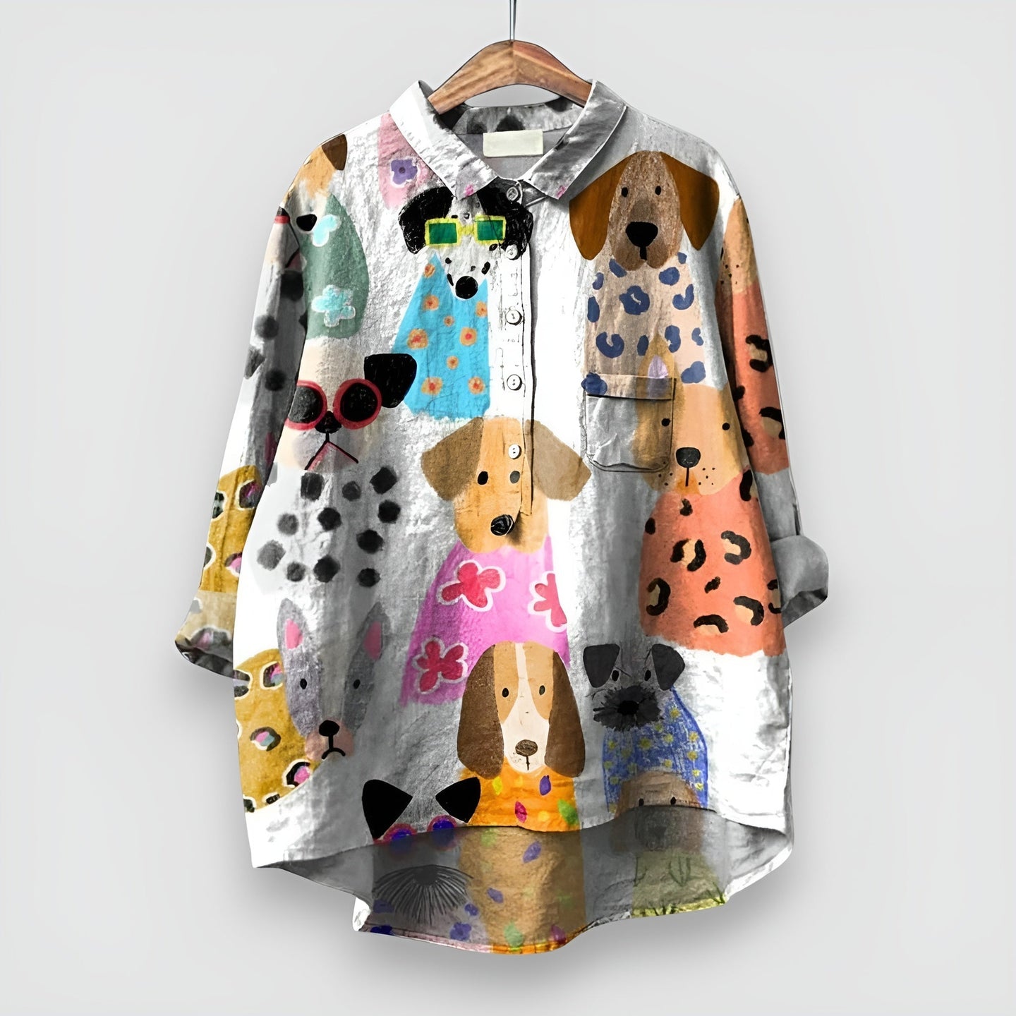 Elowyn - Women's shirt with dog print