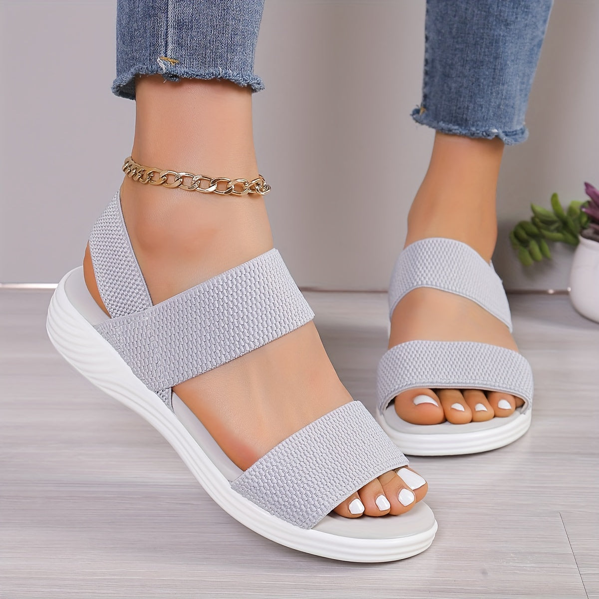 Brookly - Lightweight Stretch Sandals