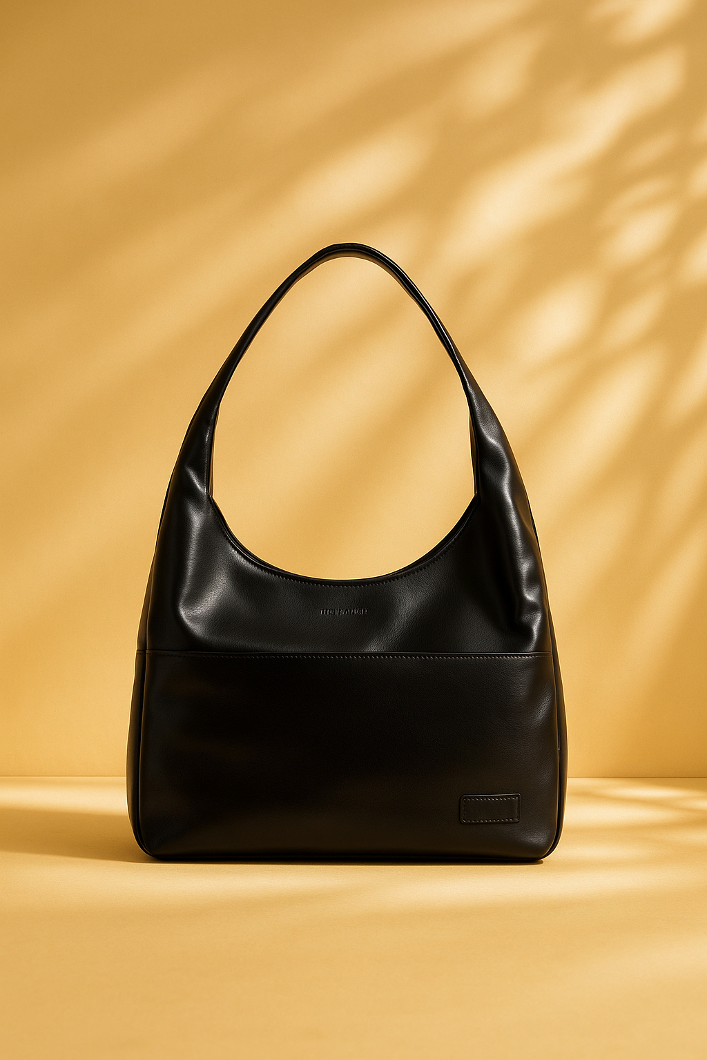 Bella Noir Shoulder Bag