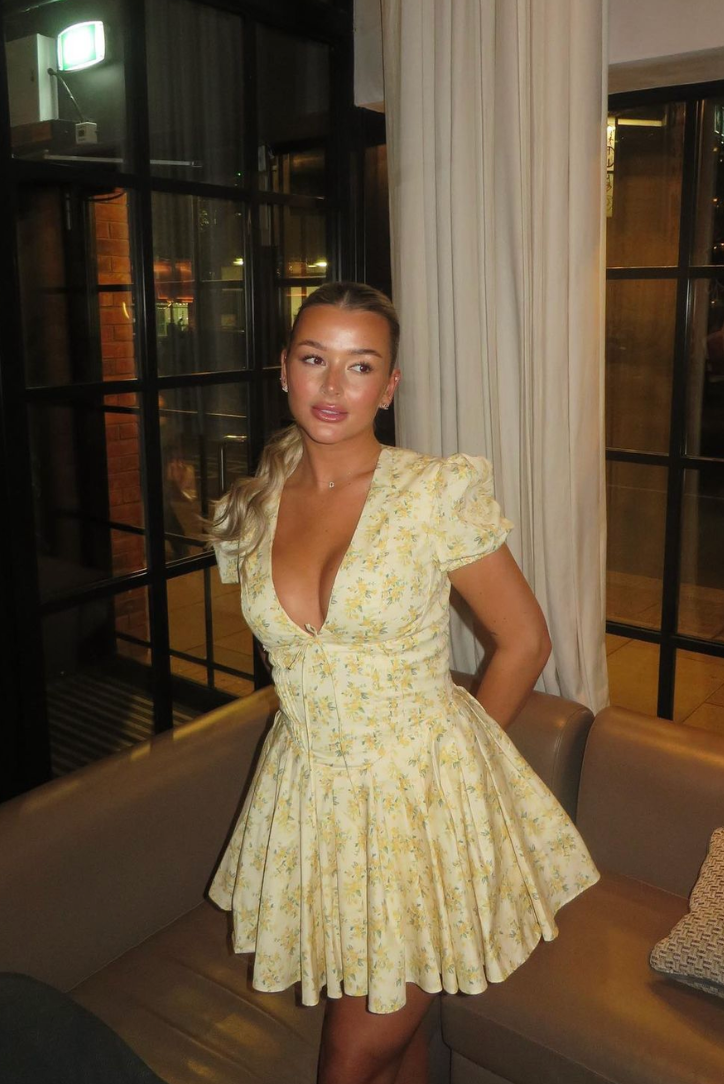 Vivienne - Floral Mini Dress