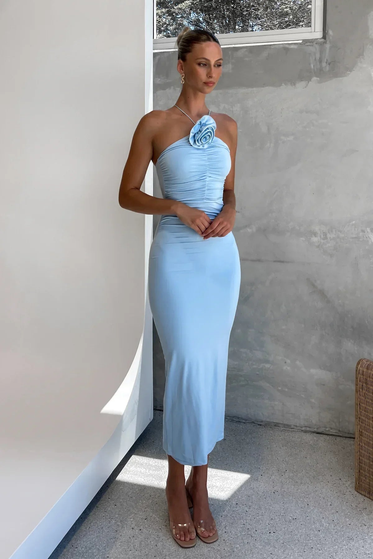 Daisy - Sleeveless Midi Dress