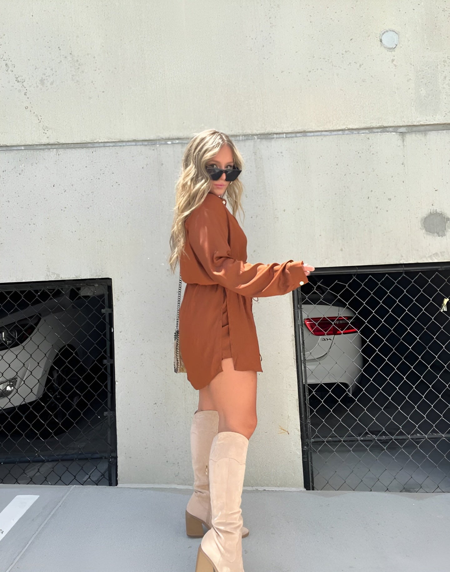 Kelcy - Trendy satin romper dress