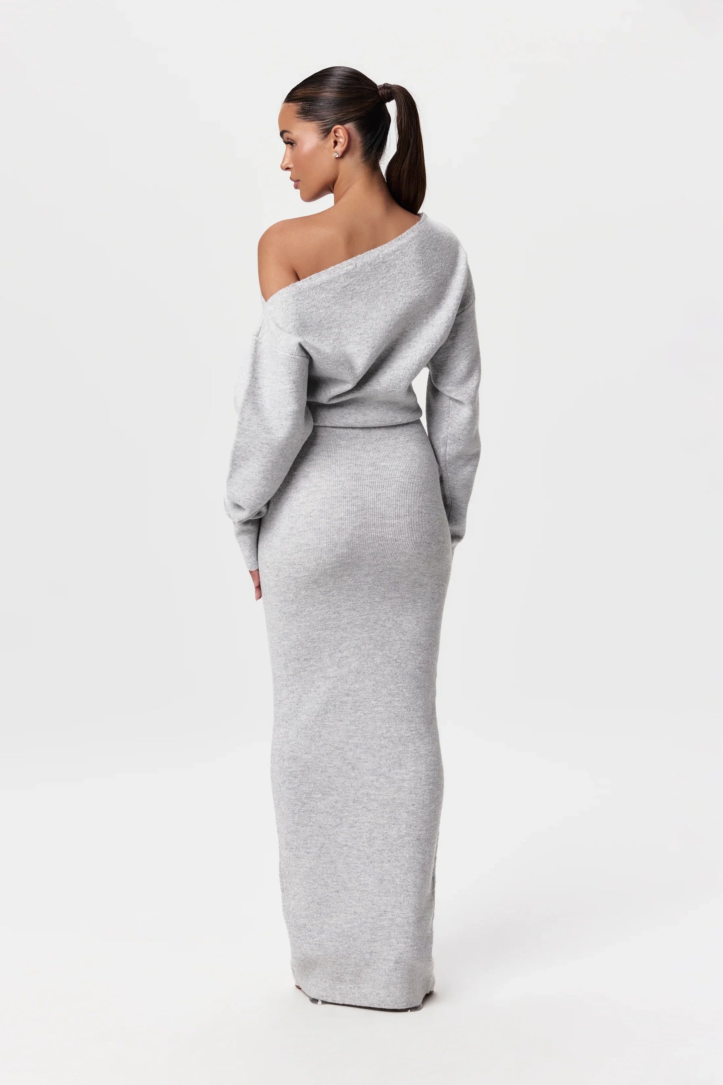 Talmaiya - Off shoulder sweater dress