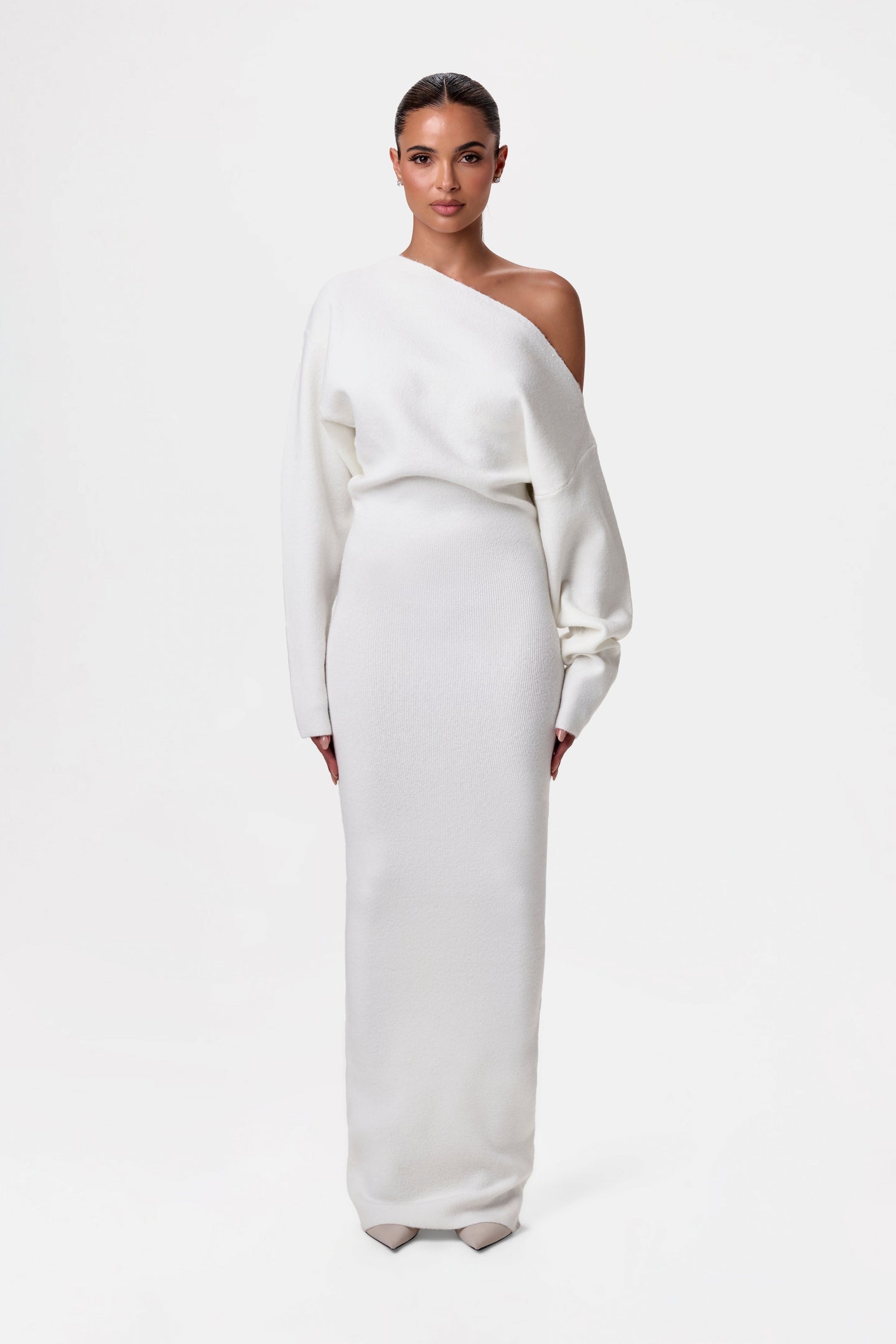 Talmaiya - Off shoulder sweater dress