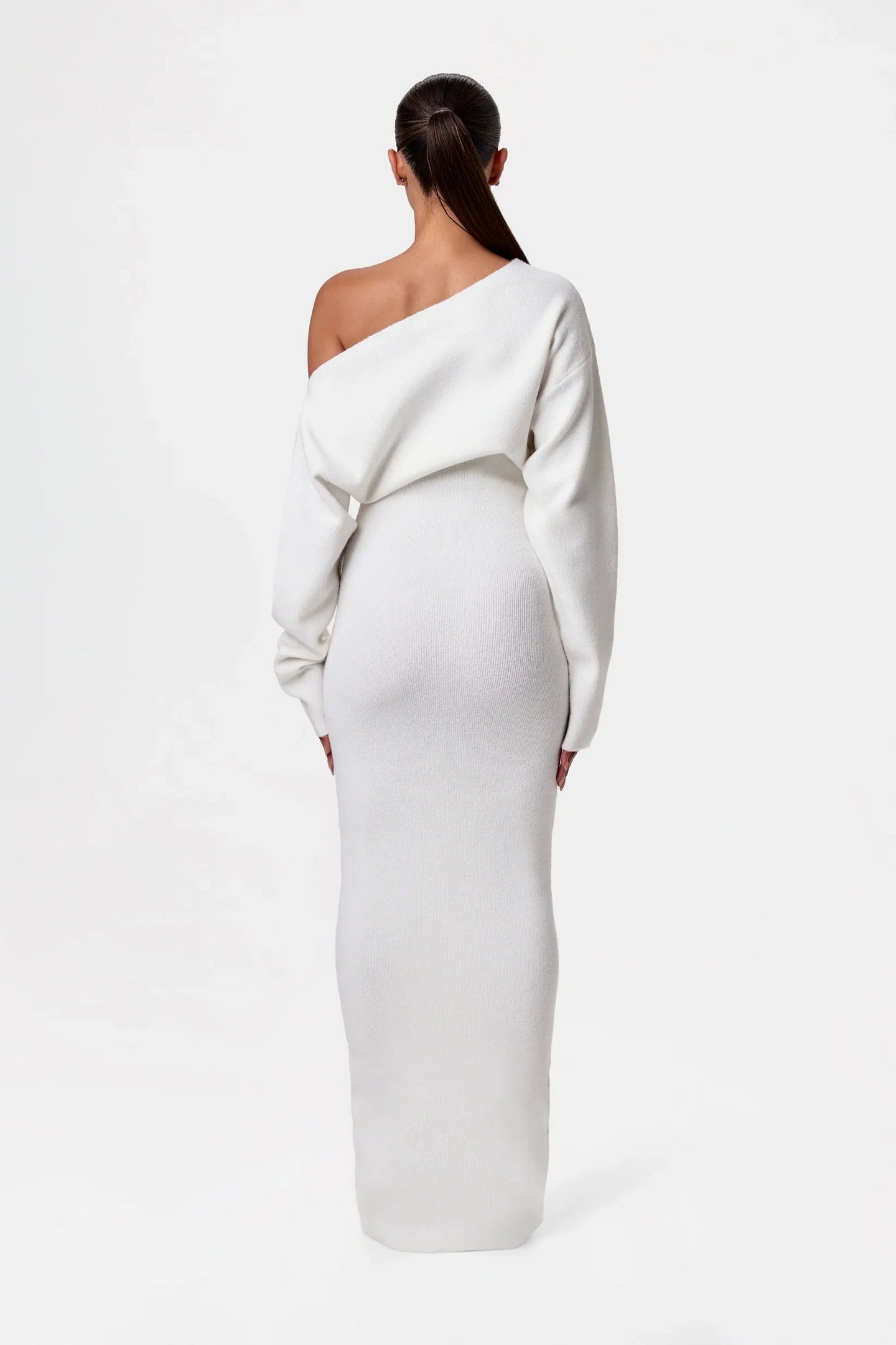 Talmaiya - Off shoulder sweater dress
