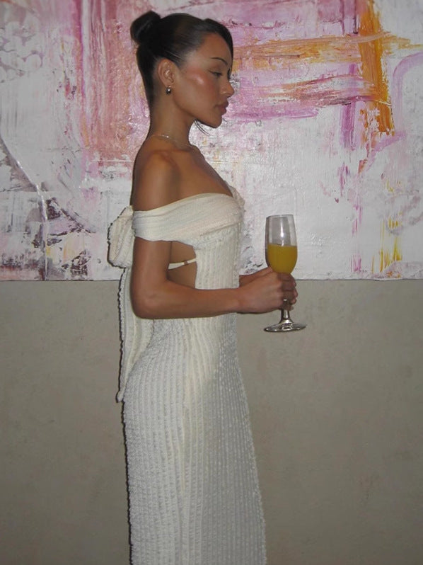 Althea - Elegant Backless Maxi Dress