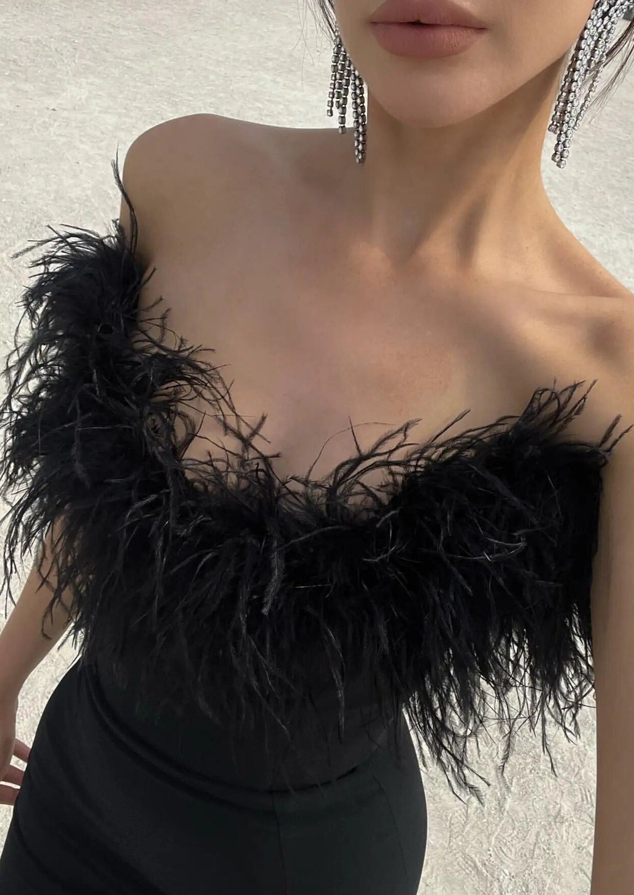 Anastasia - Luxurious Feather Dress