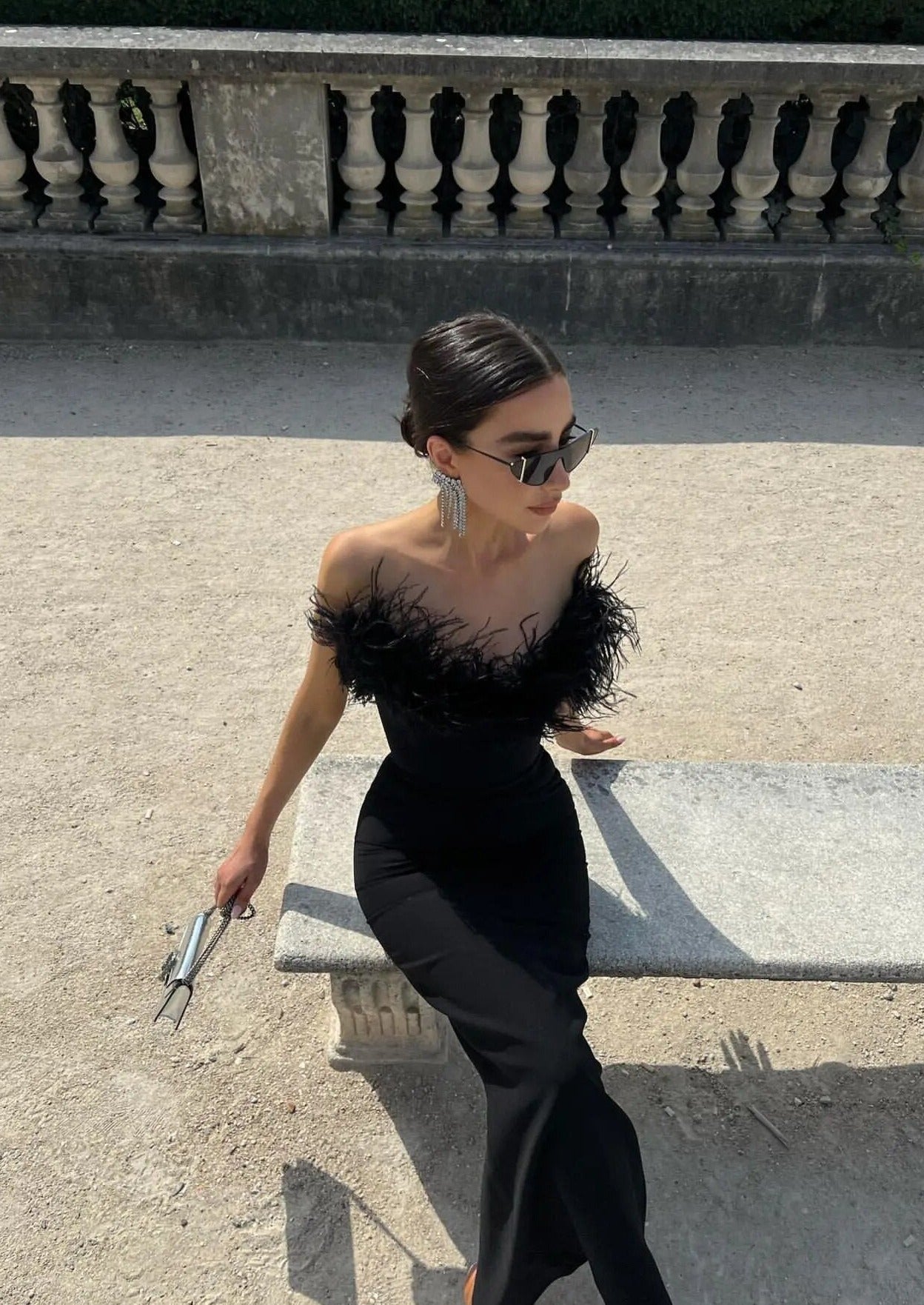 Anastasia - Luxurious Feather Dress