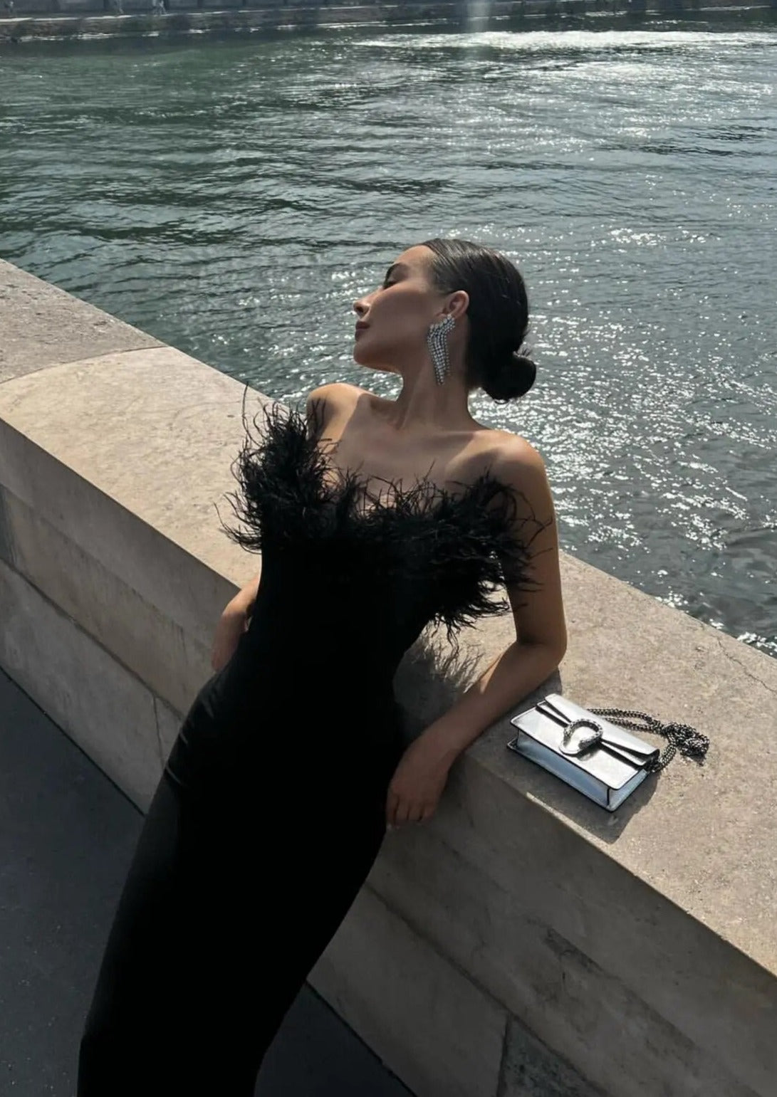 Anastasia - Luxurious Feather Dress