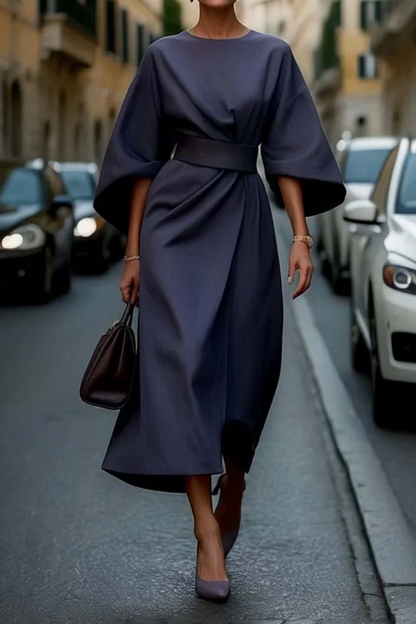 Jindiri - Elegant dress with belt
