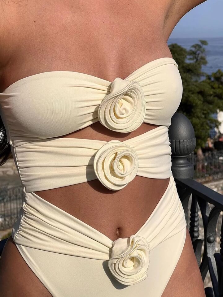 Adriana - Gorgeous Swimsuit