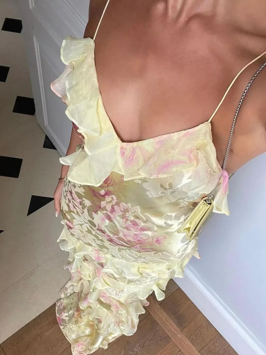 Cassidy - Charming Ruffle Dress